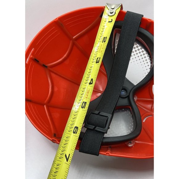 Hasbro Marvel Spiderman Mask 2018 Adjustable Strap Hard  Plastic  Breathe Holes - Picture 10 of 11